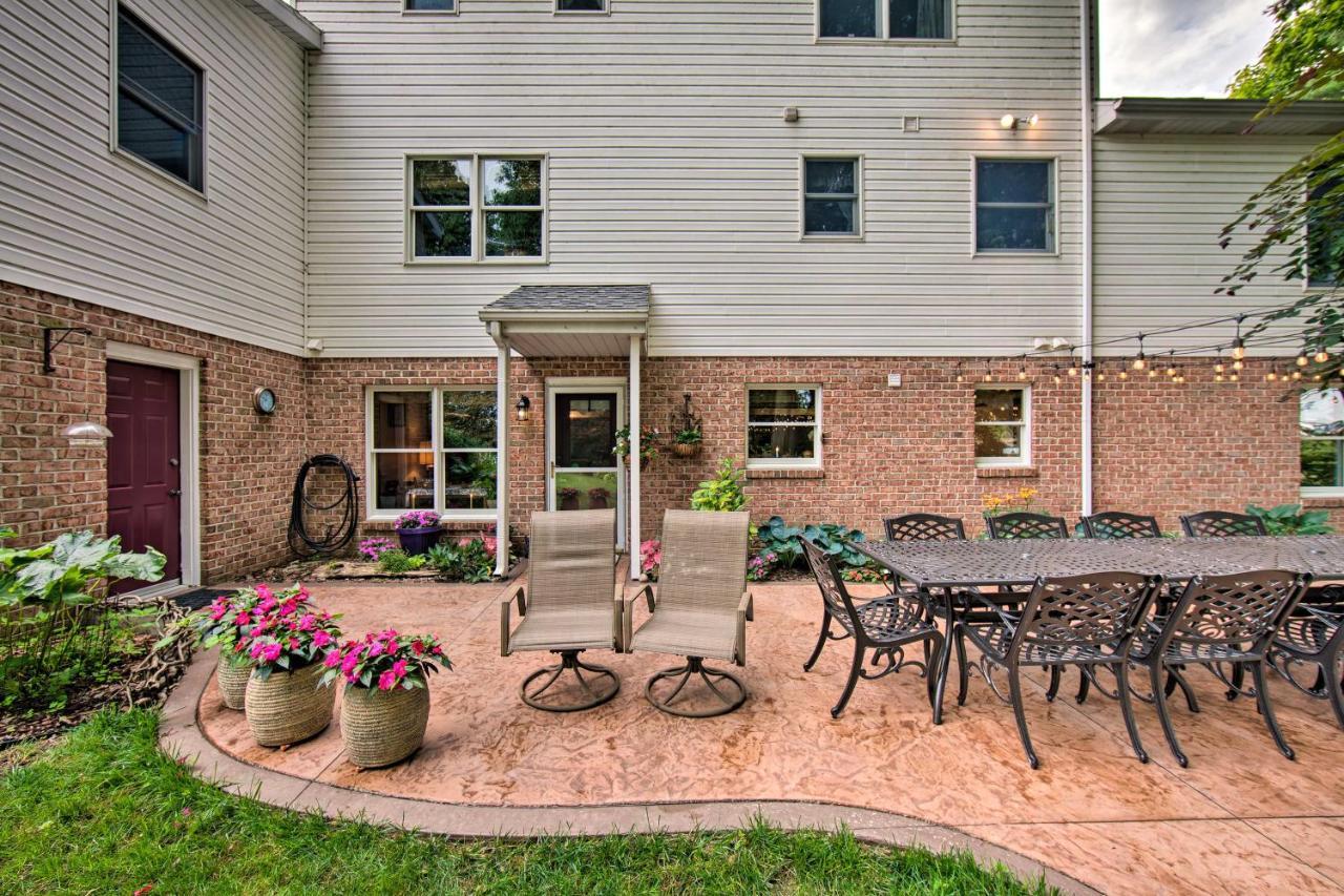 Charming Apartment With Yard And Beautiful Gardens! マンハイム エクステリア 写真