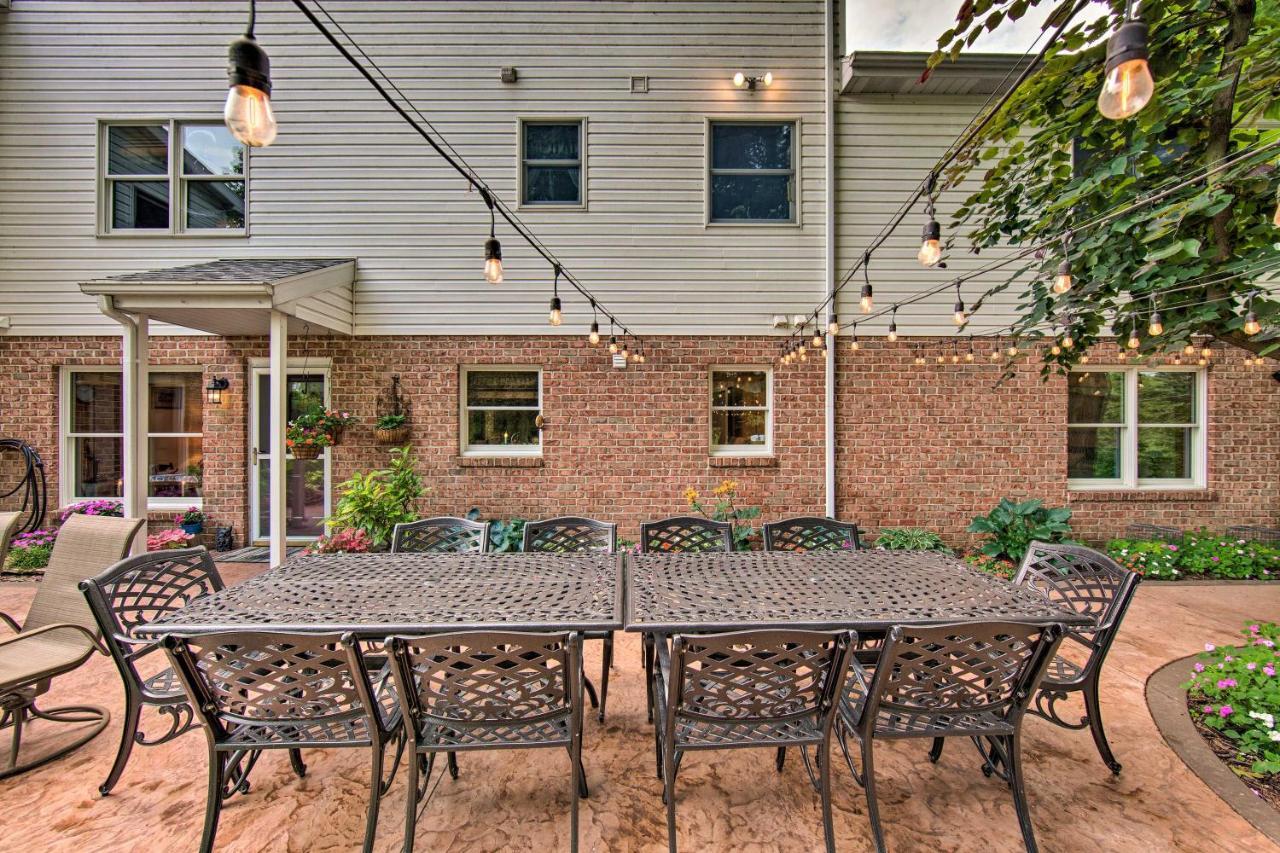 Charming Apartment With Yard And Beautiful Gardens! マンハイム エクステリア 写真