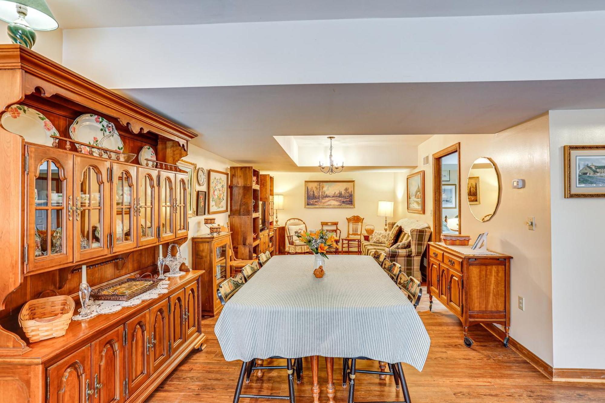 Charming Apartment With Yard And Beautiful Gardens! マンハイム エクステリア 写真
